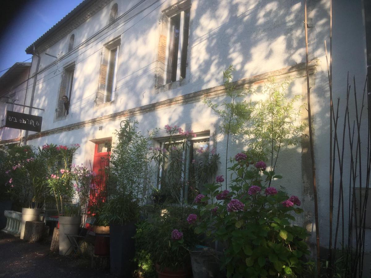 O Fil De L'O Hotell Clairac  Exteriör bild