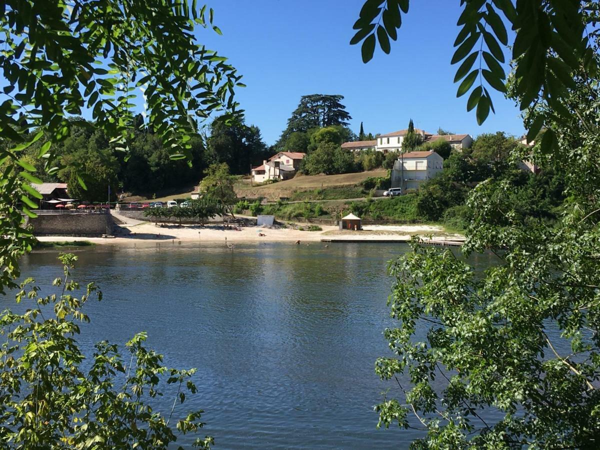 O Fil De L'O Hotell Clairac  Exteriör bild