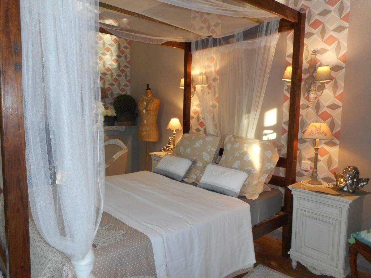 O Fil De L'O Hotell Clairac  Exteriör bild