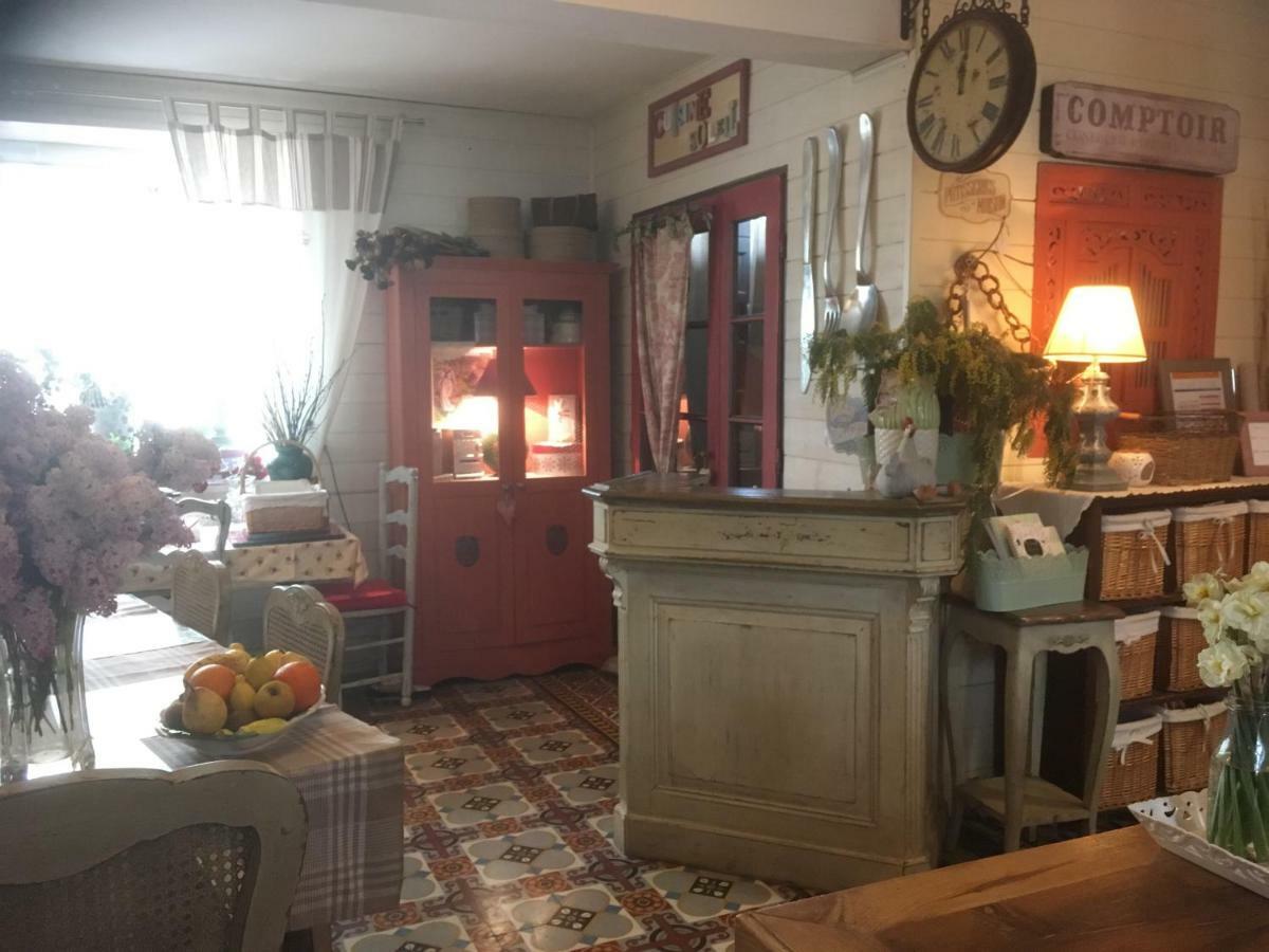 O Fil De L'O Hotell Clairac  Exteriör bild